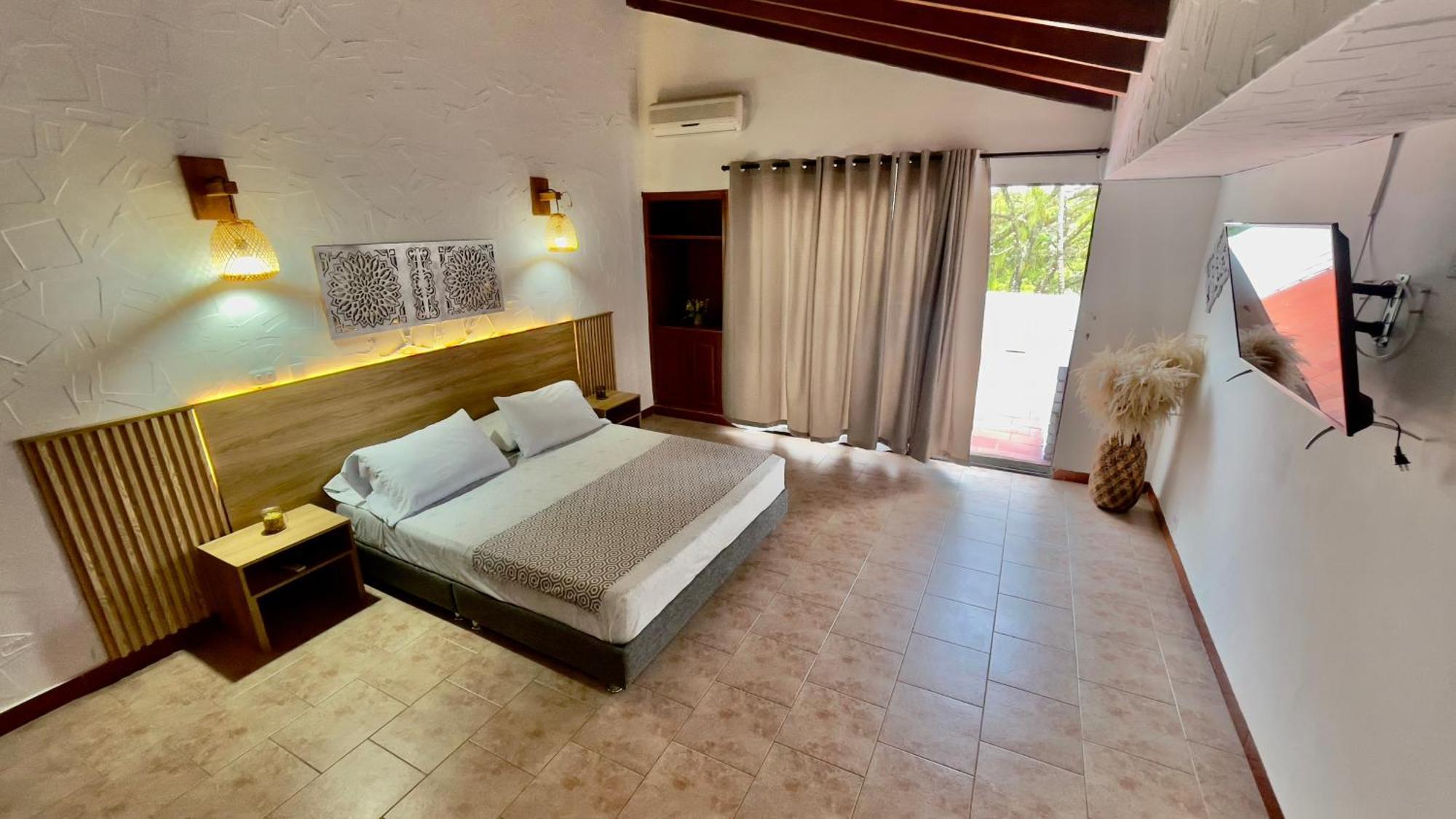 Hotel Loto Del Viento Cartago Buitenkant foto