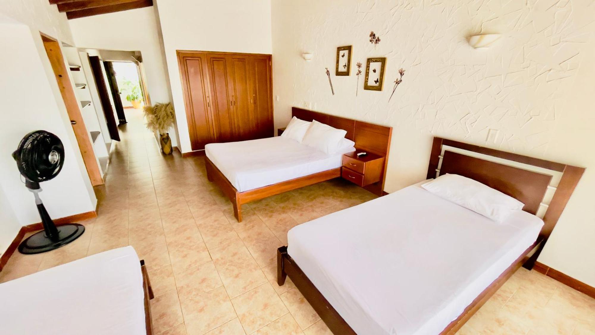Hotel Loto Del Viento Cartago Buitenkant foto