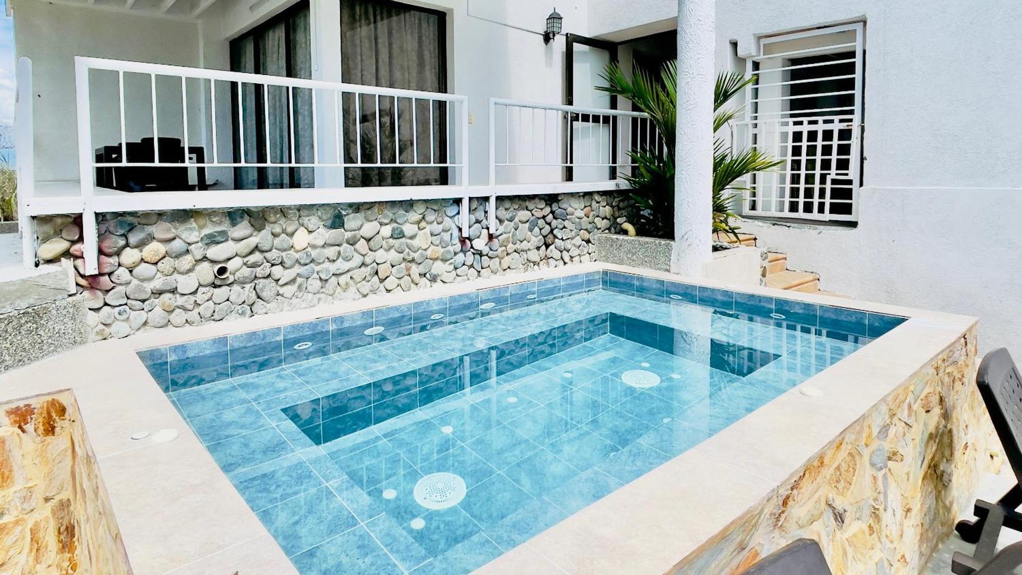 Hotel Loto Del Viento Cartago Buitenkant foto